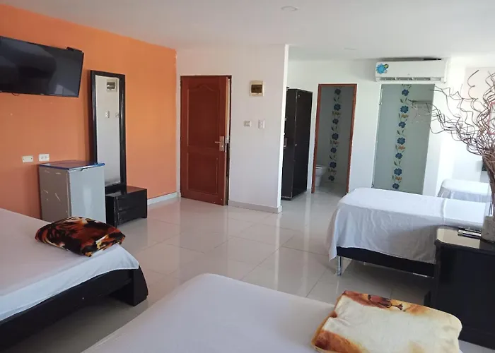 Hotel Intersuites