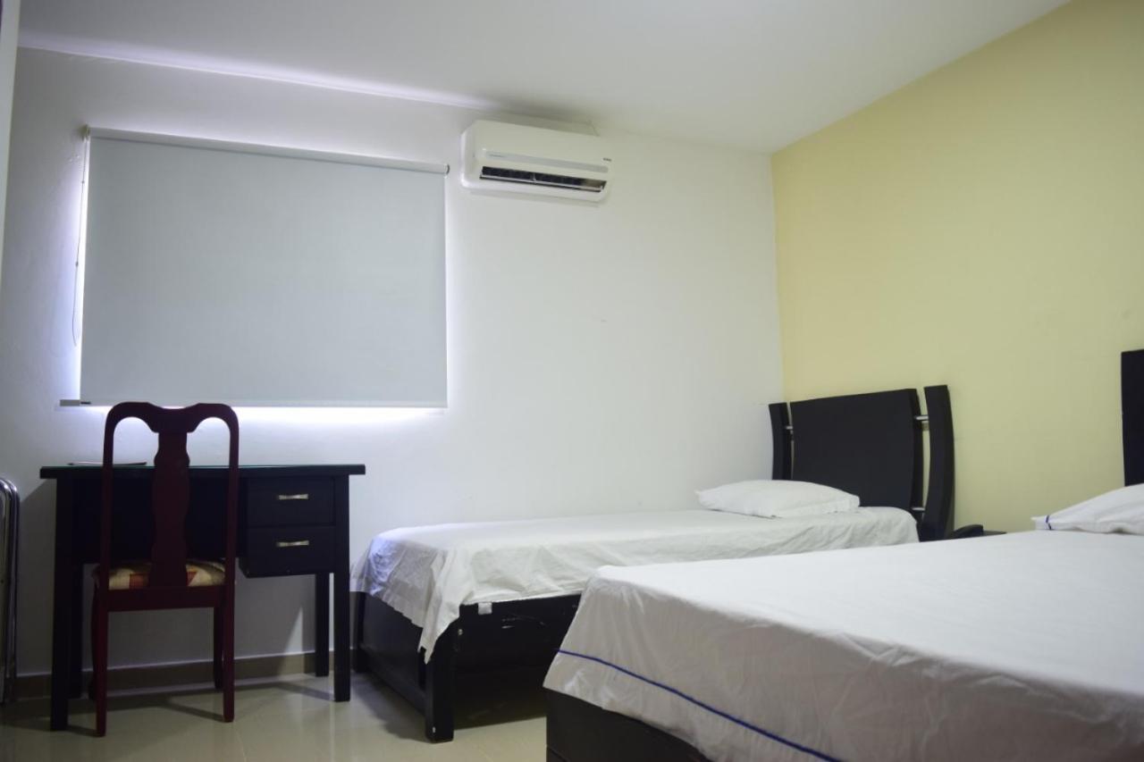 Intersuites Hotel